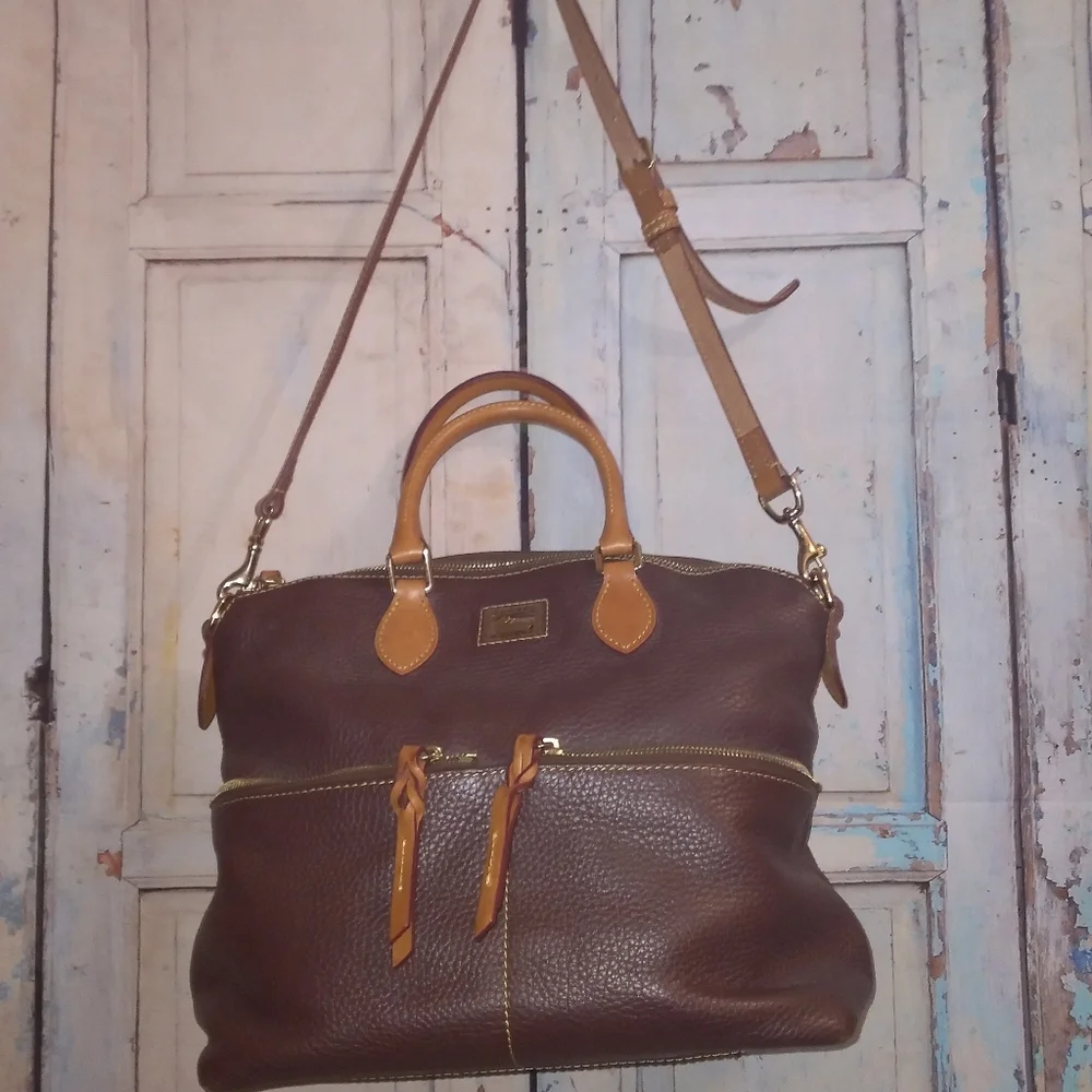 Vintage Dooney & Bourke Dual Handle Shoulder Strap Large Totebag Brown - Picture 2 of 16
